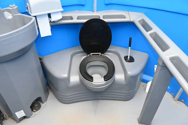 Best Luxury portable toilet rental  in Baywood, NY